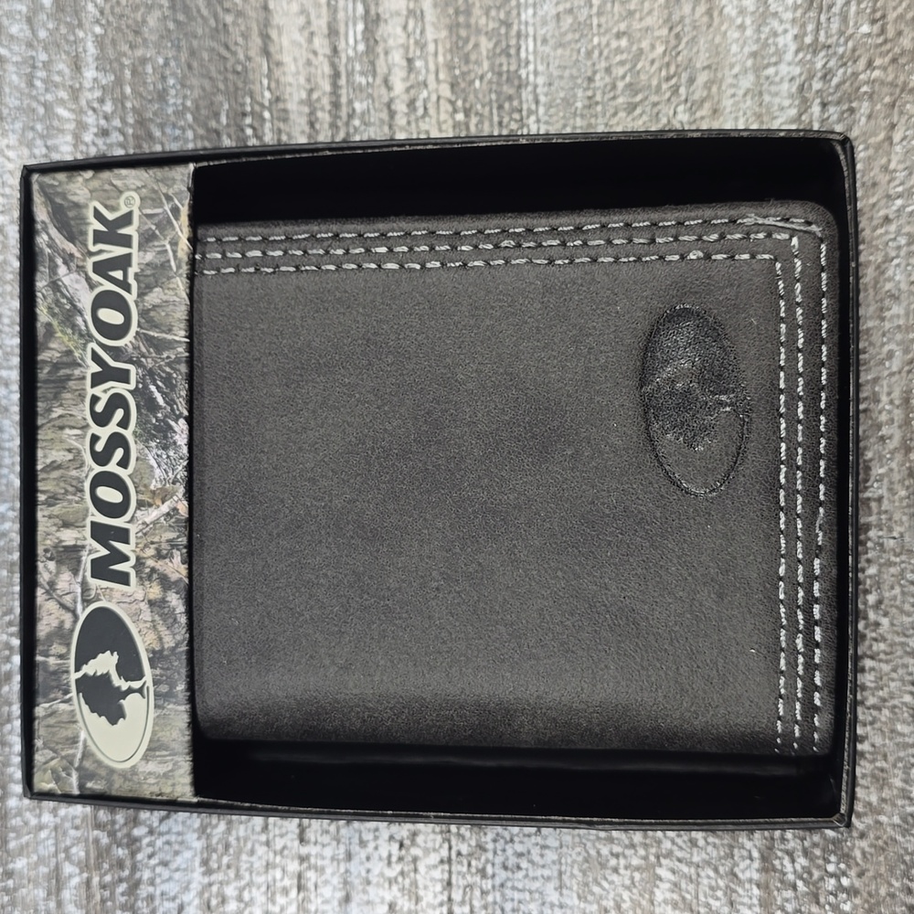 Mossy Oak Gray Tri‑Fold Wallet – Leather‑Like Feel